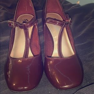 Fioni plum heels